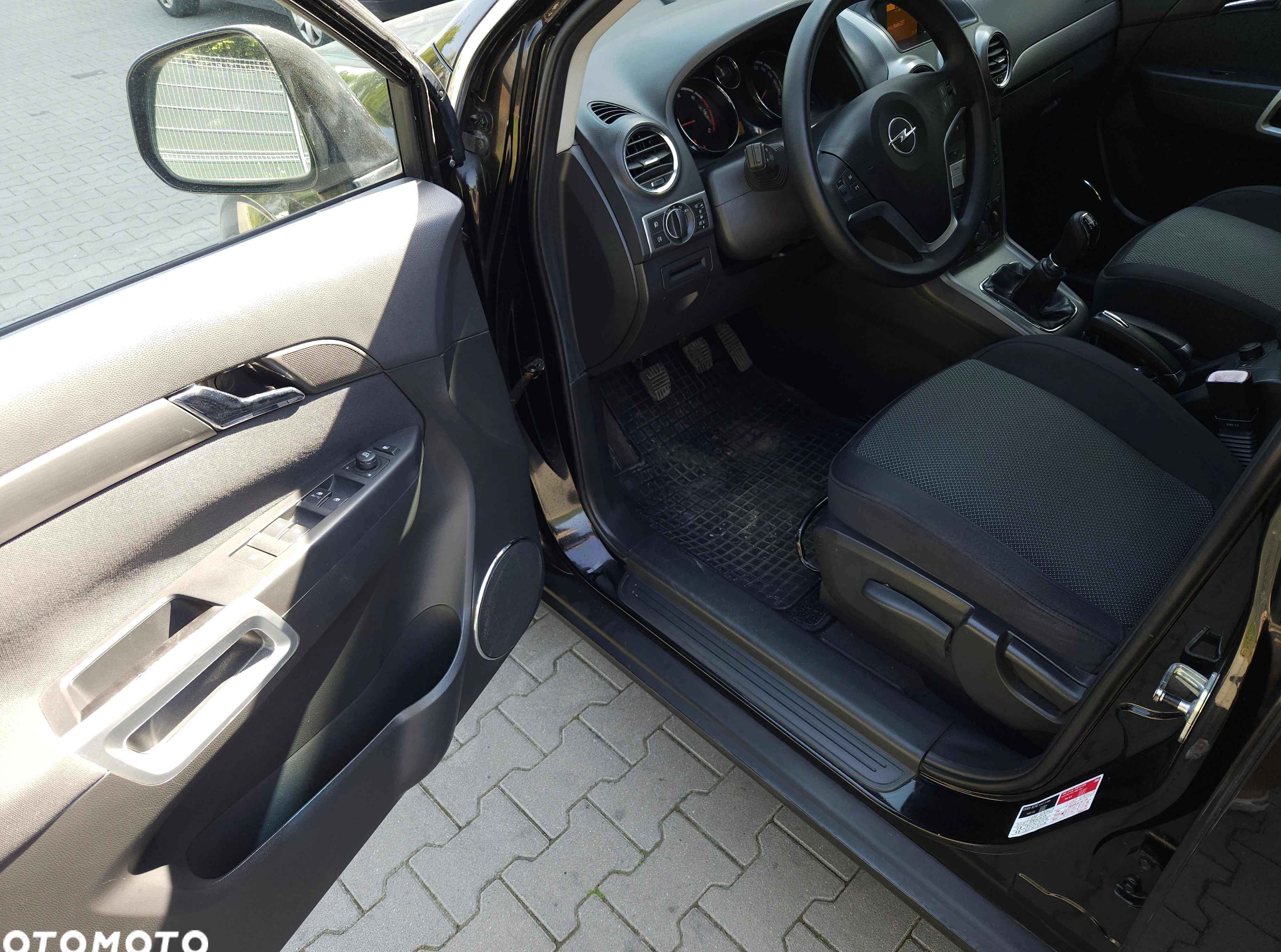 Opel Antara cena 22900 przebieg: 235000, rok produkcji 2008 z Słupca małe 172